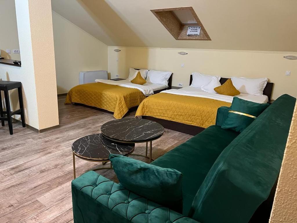Casa Maria Magdalena Hotel Lipova Eksteriør billede